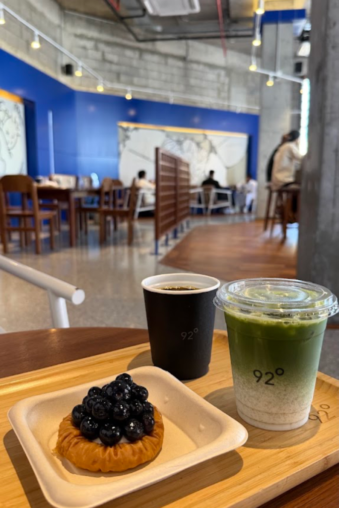 Specialty coffee and breakfast at Brew92