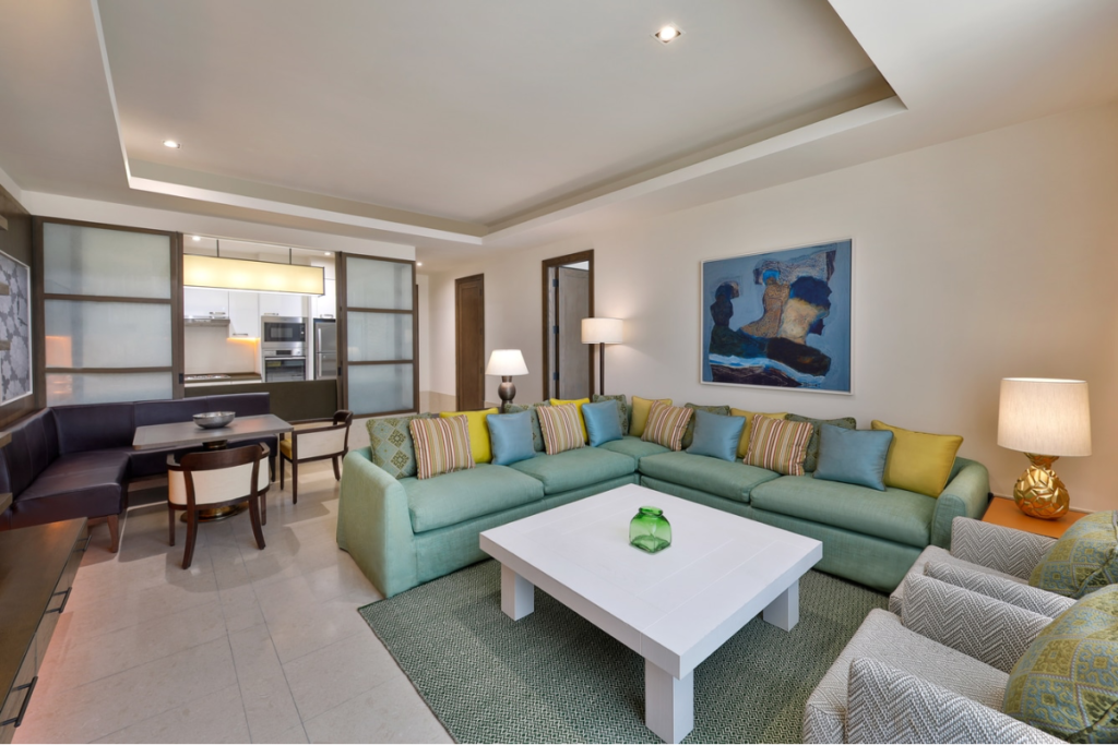 Best staycations in Jeddah featuring luxury hotels, beach resorts and city escapes